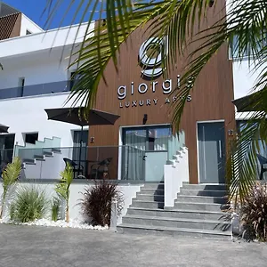 Giorgis Luxury , Ajia Napa Cypr